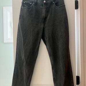 Abercrombie & Fitch The Mom High Rise